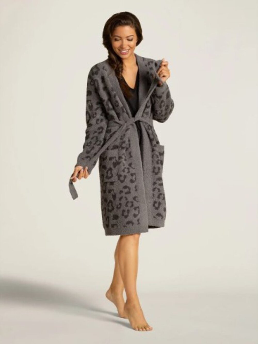 Barefoot Dreams CozyChic Leopard Print Belted Robe Gray Black Size L